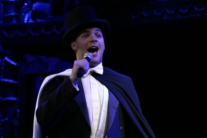 Carlos Gardel Tango Show With Optional Dinner In Buenos Aires - Getting there: meeting point, walk-only streets, and timing