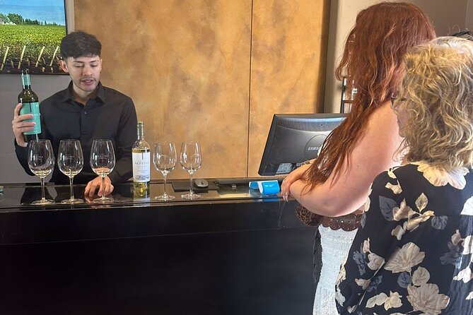 Casa Vigil (the enemy) + 2 cellars. - How the timing feels in real life, and what to do about lunch