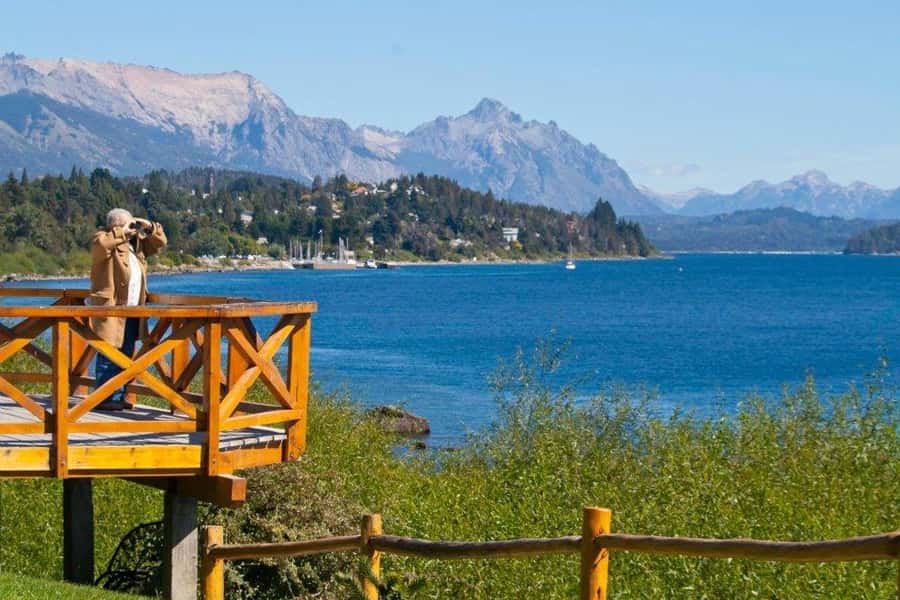 Circuito Chico - From pickup to Lake Nahuel Huapi: the Bariloche city-to-lake transition