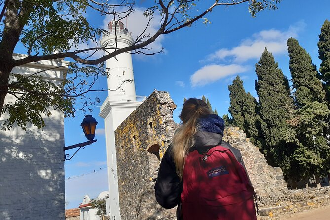 Colonia Day Trip & Optional Private Transfers from Buenos Aires - English and guide quality: what to expect with language