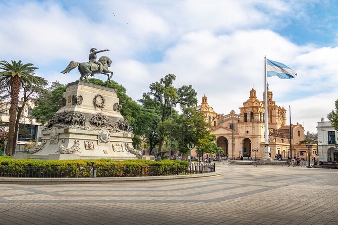 Cordoba City Tour with Optional Jesuitic Square - San Martín Square: Cabildo and Cathedral as Your Historic Anchors