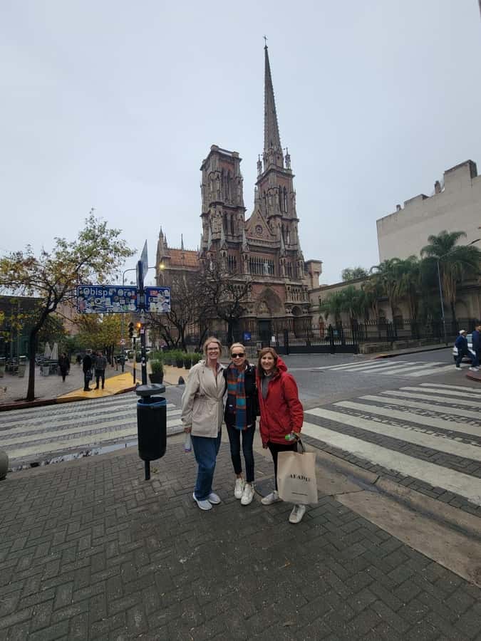 Cordoba Private City Tour - Shopping spree with local product education: silver, leather, and alpaca goods