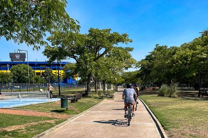 Cultural Immersion Experience by Bike around old BA Max 6 ppl - Getting around by bike: how the 4-hour route works
