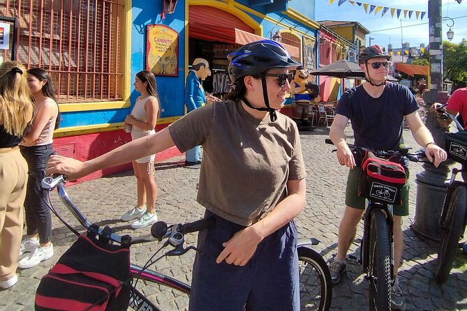 Cultural Immersion Experience by Bike around old BA Max 6 ppl - Meeting point at Av. Hipólito Yrigoyen: getting your bike fit right