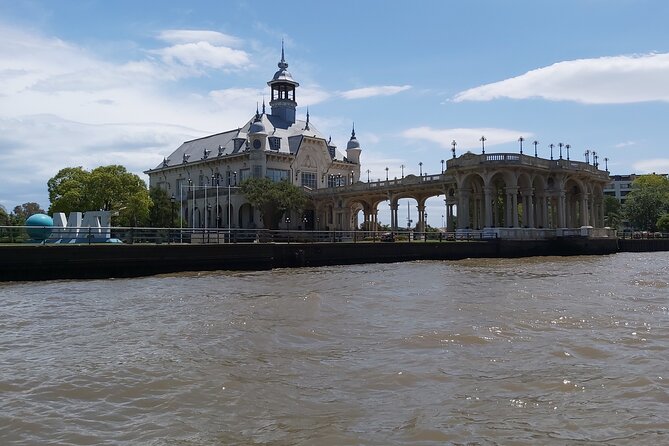 Delta Tigre Premium Tour with a friend in Buenos Aires - From Puerto Madero to Tigre by boat, what you’re really seeing