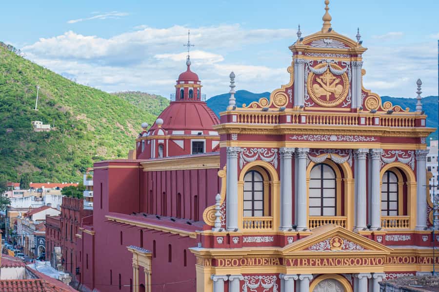 Discover Salta and enjoy the city with a photojournalist - Price and value: what $35 covers, and why it can feel like more