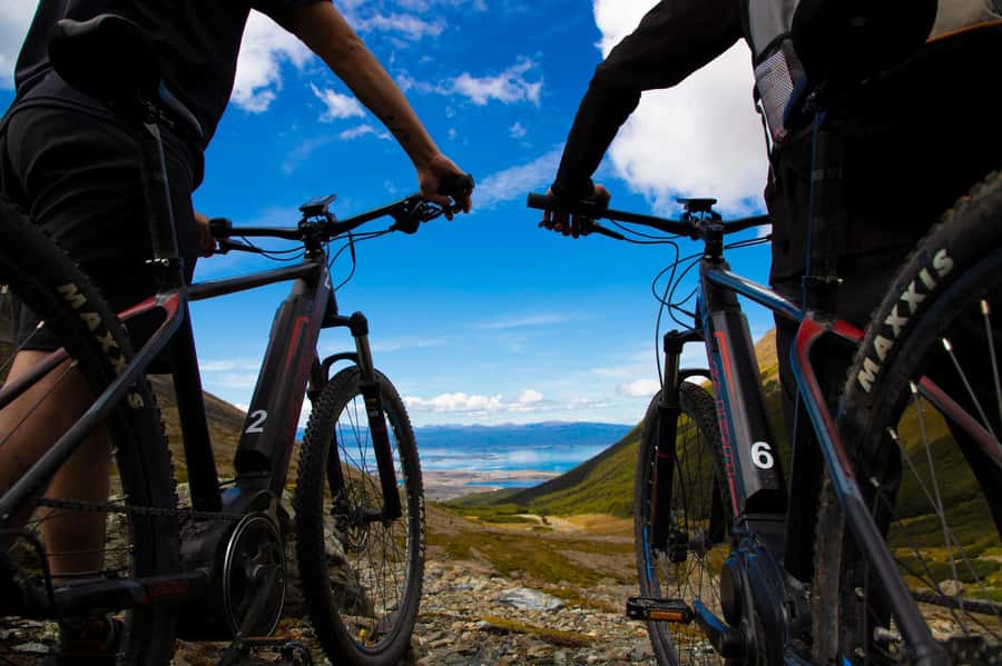 E-BIKE Beagle Viewpoint - Bahia Encerrada to Beagle Channel Overlooks: Start Slow, Then Open Up