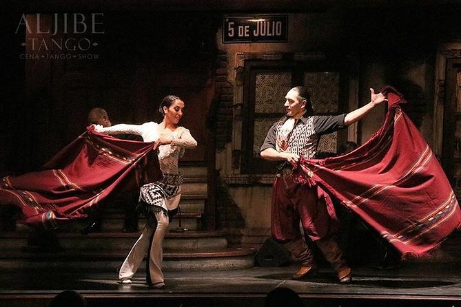 Early Tango Dinner-Show with Private Transfer - Early Tango at El Aljibe, why starting before midnight matters