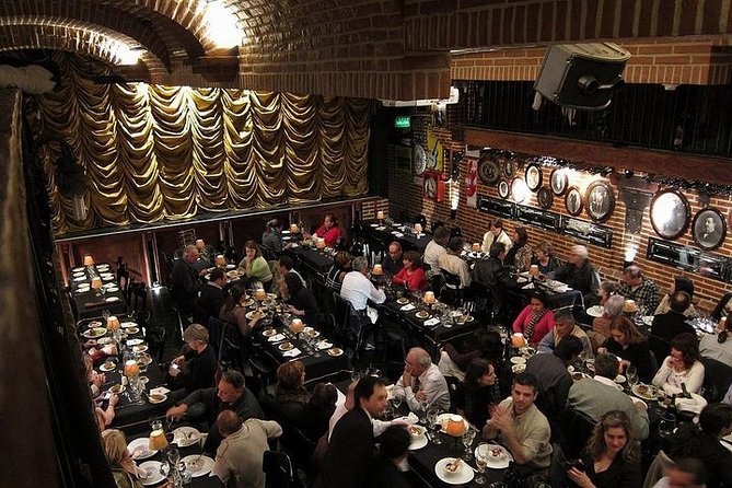 Early Tango Dinner-Show with Private Transfer - The tango show at Calle Balcarce, what you’ll actually see
