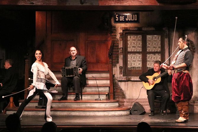 El Aljibe Early Tango Show in Buenos Aires - Pre-Show Choice: Tango Class or Wine Tasting (About One Hour)