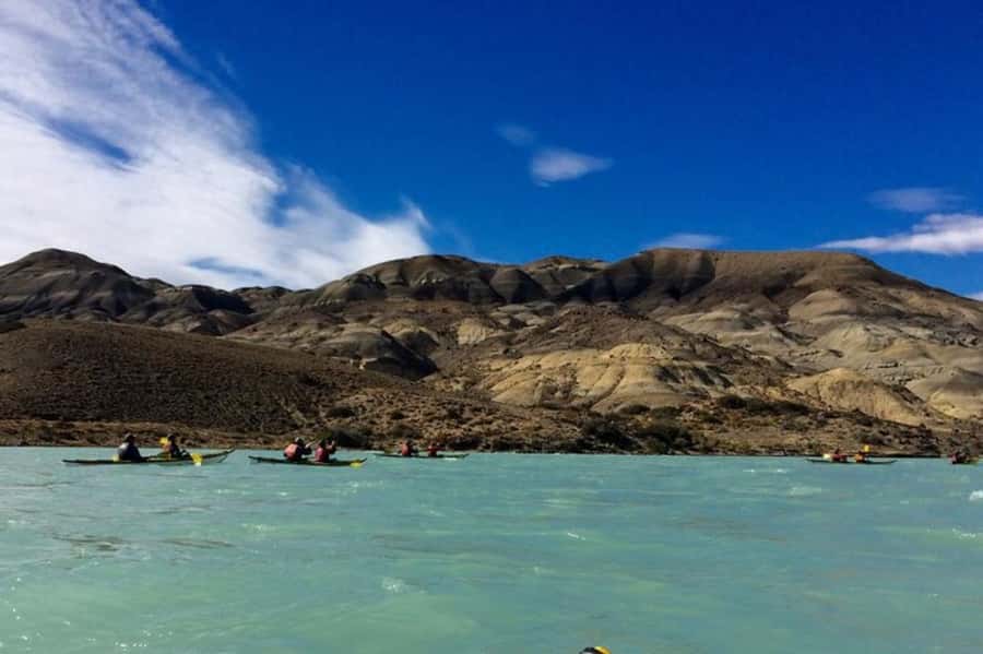El Calafate: Kayak and Hike La Leona River Tour - Weather, wind, and Patagonia reality checks