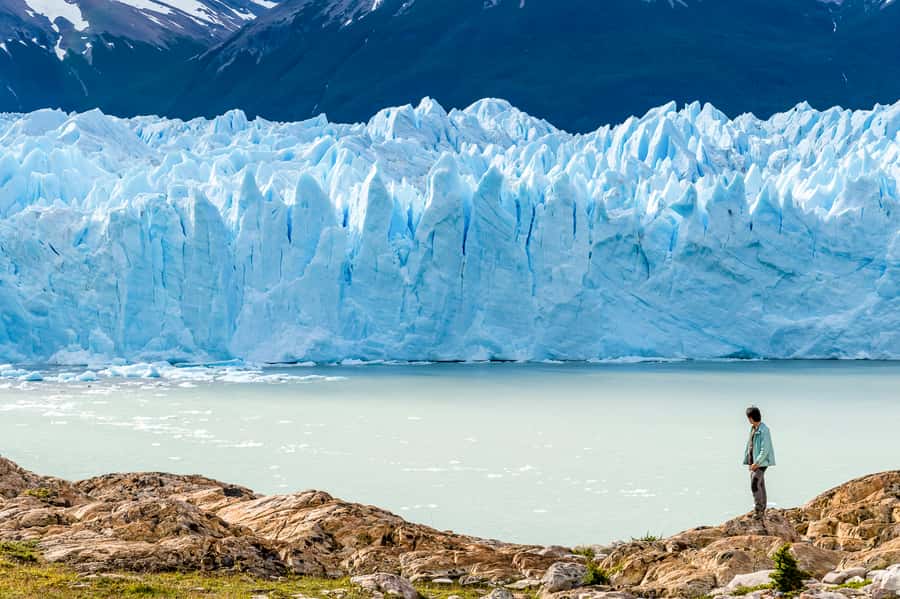 El Calafate: Perito Moreno Glacier & Optional Boat Cruise - What to Bring: The Glacier Cold Can Be Deceptive