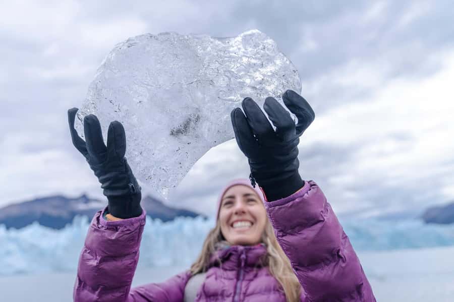 El Calafate: "Perito Moreno Glacier with the Tour - Blue Safari". - The Lake Argentino boat ride: views you cannot fake
