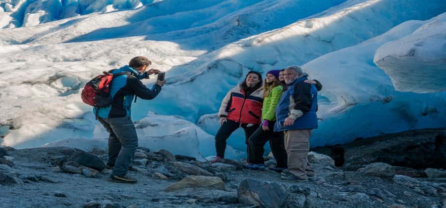 El Calafate: Safari Azul Los Glaciares Trekking Tour - Key points before you go
