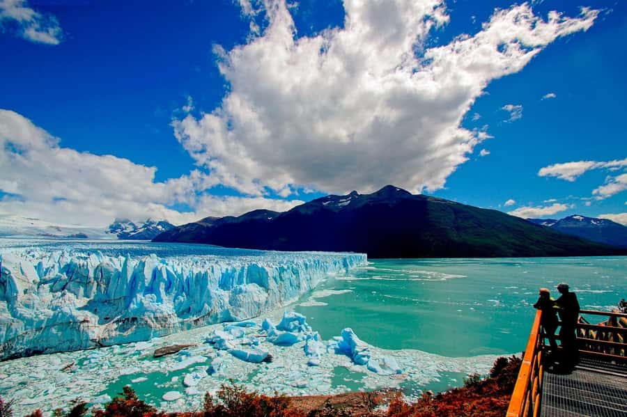 El Calafate: Trip to the Famous Perito Moreno Glacier - Mirador de los Suspiros: your first real postcard of the glacier