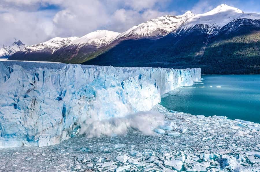 El Calafate: Trip to the Famous Perito Moreno Glacier - Getting there from El Calafate: Route 11, Patagonian steppe, and Lake Argentino views