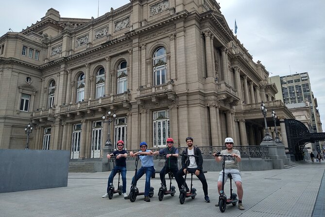 Electric Scooter Tour: South Buenos Aires. - How the guide experience shapes the whole tour