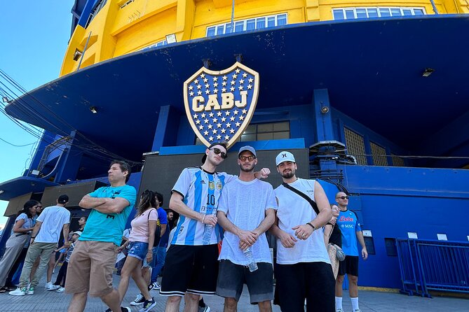 Experience Boca River - Stop 4 at Estadio Monumental: River Plate Museum Plus Pitch-Level Access
