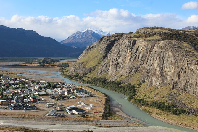 Explore El Chaltén in a Day-Full Private Tour and get the best price - Stop 5: Laguna Capri Self-Guided Trails Toward Fitz Roy