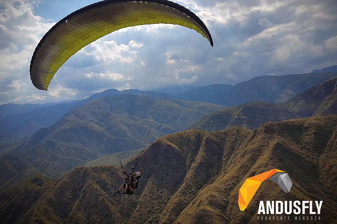 Extended Flight with Instructor - Getting Oriented: Portones del Parque San Martin and Your Timing