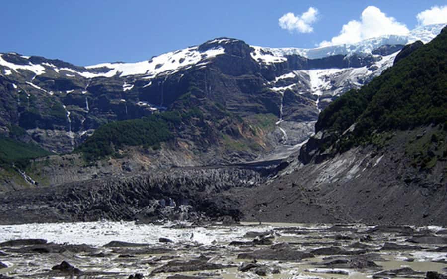 From Bariloche: Cerro Tronador Full-Day Tour - Should you book this Cerro Tronador full-day tour?