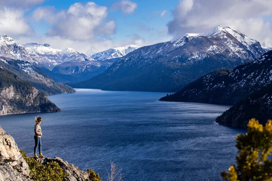 From Bariloche: Chico Circuit & Colonia Suiza Tour - San Martín de los Andes and Lake Lacar: your own pace on the shore