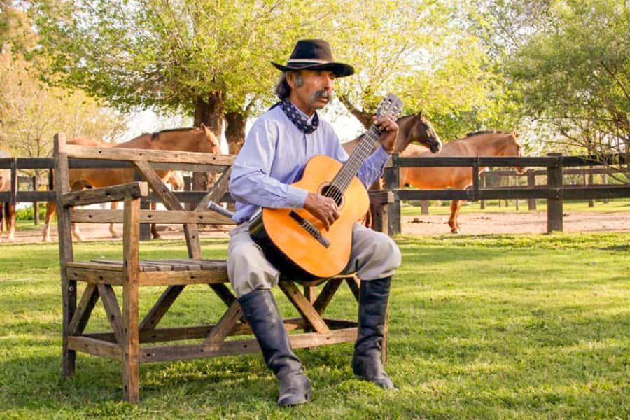 From Buenos Aires: Gaucho and Ranch Day Tour - Horseback or carriage: choose based on your energy and comfort