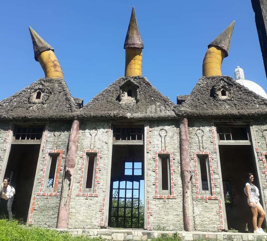 From Buenos Aires: Magical and Mysterious Campanopolis Tour - The 6-Hour Flow: Bus Ride, Photo Stop, and 3 Hours Inside the Citadel