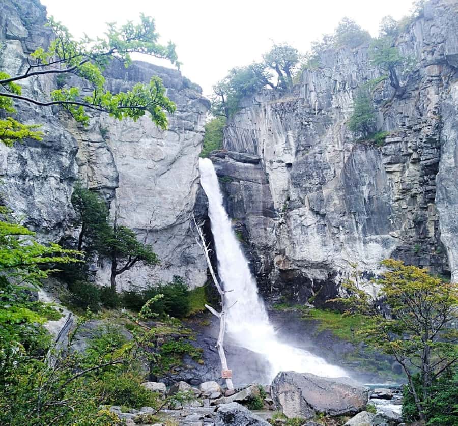 From El Calafate: El Chalten Full-Day Tour and Short Hike - Chorrillo del Salto and lunch: waterfall vibes plus a real break