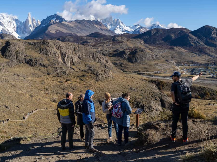 From El Calafate: Full-Day Tour to El Chaltén - Guides and drivers: why the commentary can make the day feel shorter