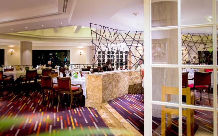 From Foz do Iguaçu: Madero Tango with dinner - What to bring, and the border rules you cannot ignore