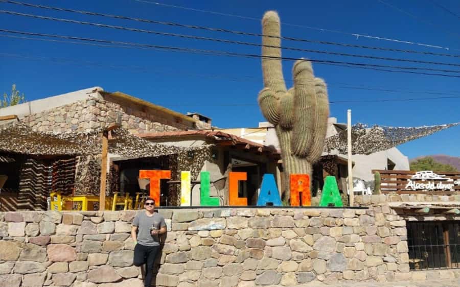 From Jujuy: Quebrada de Humahuaca, Purmamarca and Tilcara - Humahuaca: longest stop, lunch time, and Carnival energy
