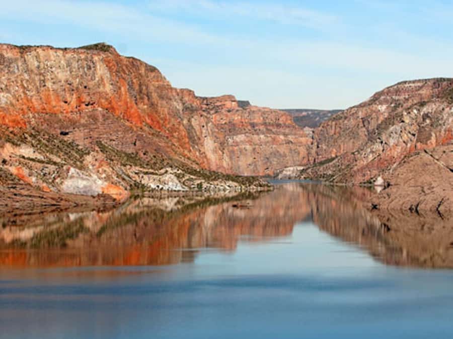 From Mendoza: San Rafael Sightseeing and Atuel Canyon Tour - The Valle Grande Dam Stop and Atuel Canyon Views