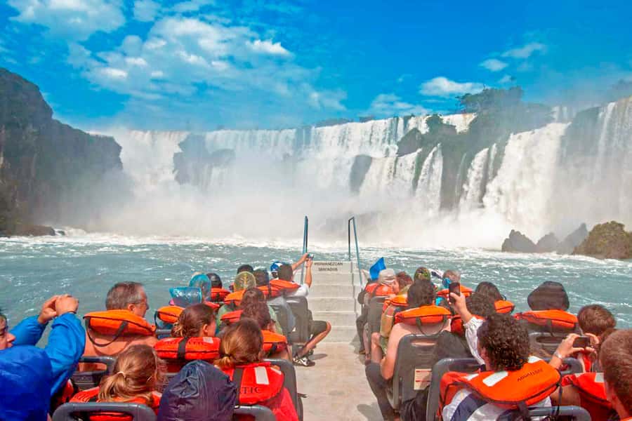 From Puerto Iguazu: Argentinian Iguazu Falls with Boat Ride - Where the boat ride takes you: Tres Mosqueteros, Brazilian jumps, and Devil’s Throat