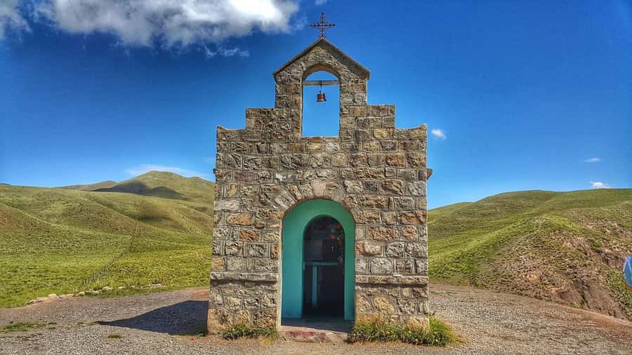 From Salta: Day Trip to Cachi and the Calchaquí Valleys - The early pickup and long mountain drive that shape the day