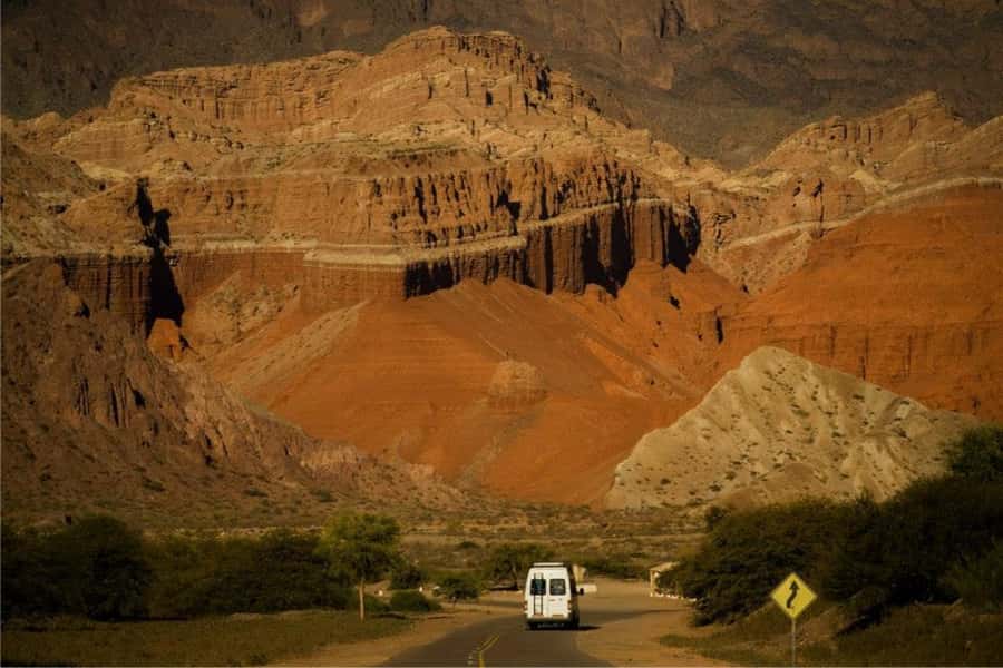 From Salta: Full-Day Tour to Cafayate with Wine Tasting - The Lerma Valley tobacco stops: adobe chimneys and sun-dried leaves