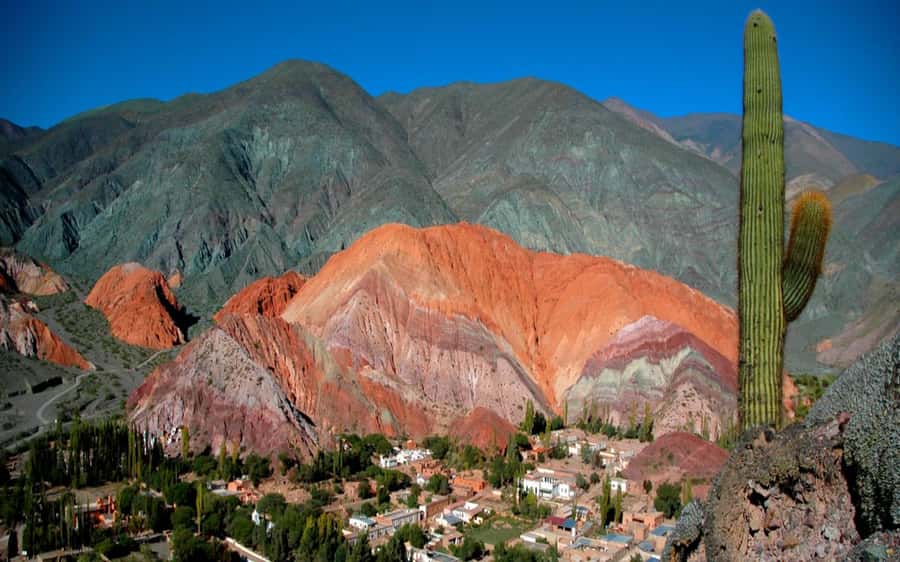 From Salta: Quebrada de Humahuaca, Purmamarca and Tilcara - Maimará’s Painter’s Palettes and Paleta del Pintor: color stops that connect the dots