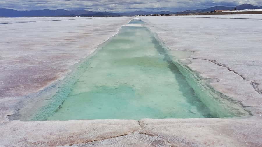 From Salta: Salinas Grandes, Purmamarca & Los Colorados Hike - Purmamarca Time: Lunch on Your Own and a Craft-Market Walk