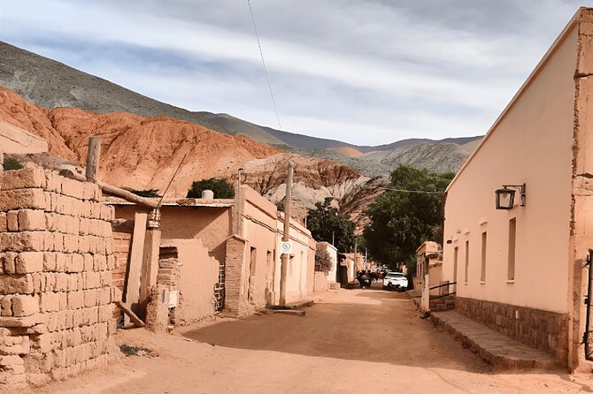From Salta: Serranías del Hornocal and the hill of 14 colors - Uquía: ceramics and the church visit before the Hornocal transfer