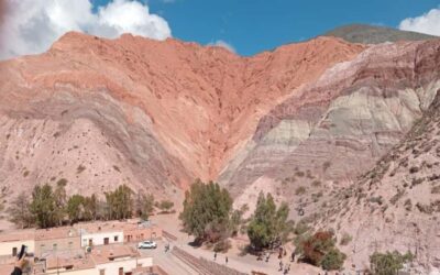 Serranías del Hornocal & Hill of 14 Colors Tour