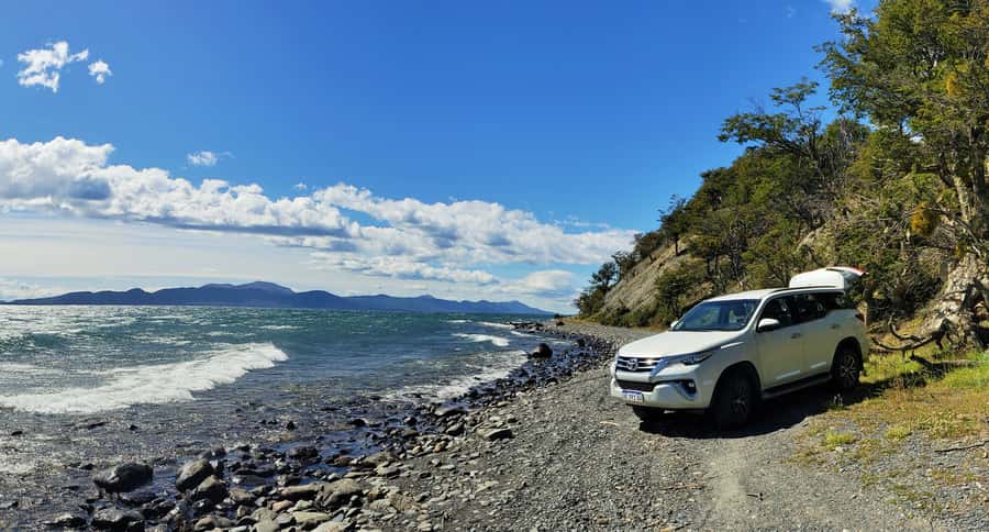 From Ushuaia: Private Fagnano Lake 4WD Tour - Your Guide Matters: What Nicolas’s Style Adds to the Day