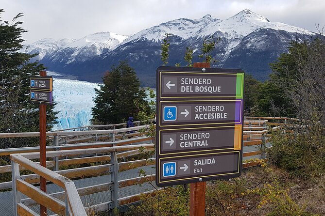 Full Day Guided Tour Perito Moreno National Park and Glacier - Entering the glacier zone: walkways, viewpoints, and pacing