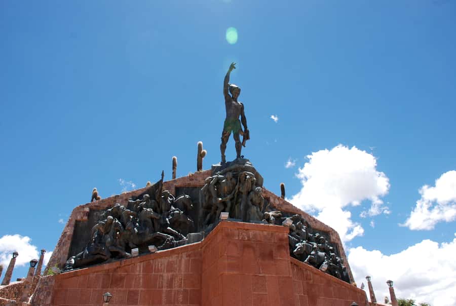 Full-Day Tour to Humahuaca from Salta - Parque Nacional los Cardones: Cactus Country, Not Just a Pretty Detour