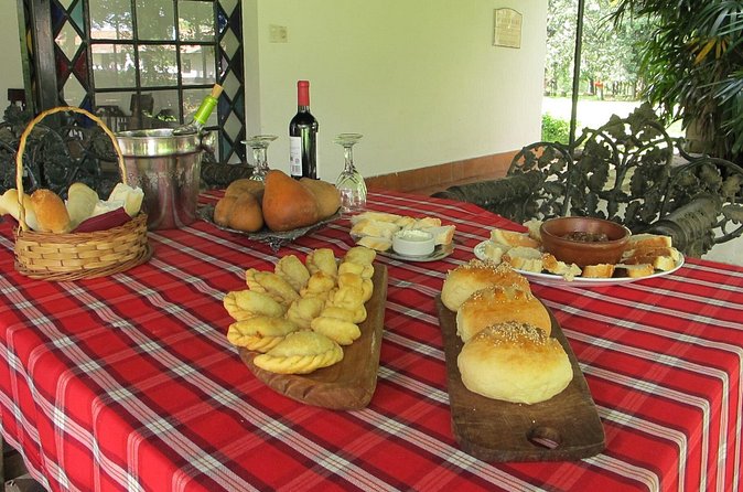 Gaucho Tour in San Antonio de Areco and Authentic Estancia - When the schedule shifts: weather, rain, and small groups