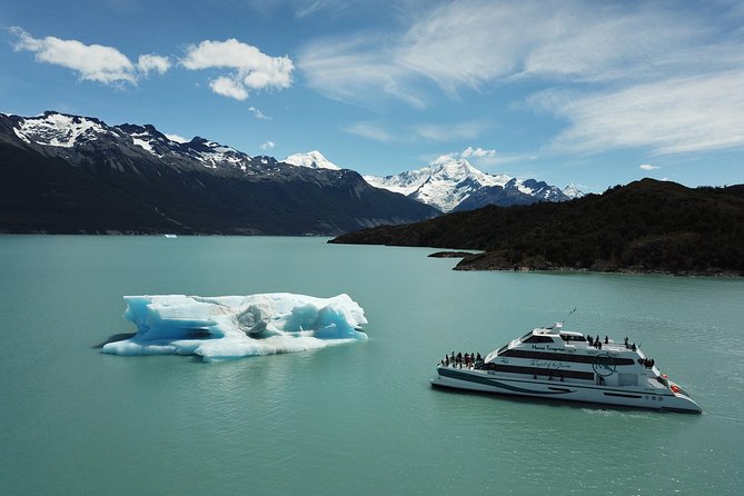Gourmet Glaciers Navigation - Stop 3: Glaciar Seco, the quick hanging-glacier stop
