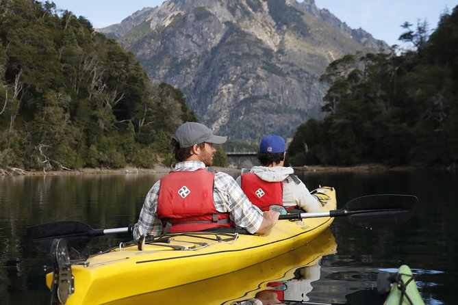 Half a day of kayaking on Lake Moreno in private service - Step One On Land: Safety Talk and Paddling Techniques That Save Your Arms