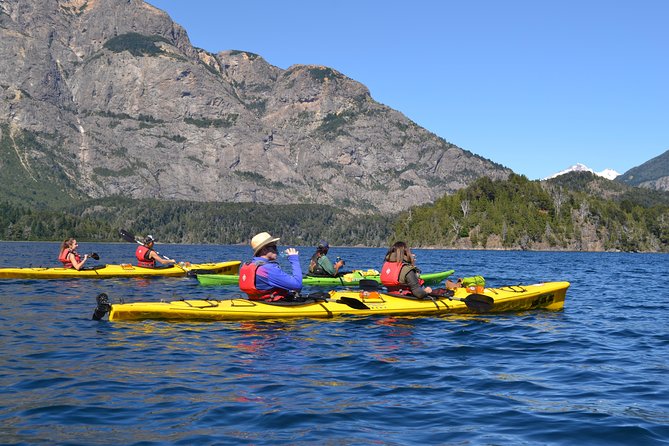 Half a day of kayaking on Lake Moreno in private service - Weather, Timing, and What to Bring for an Easy Day