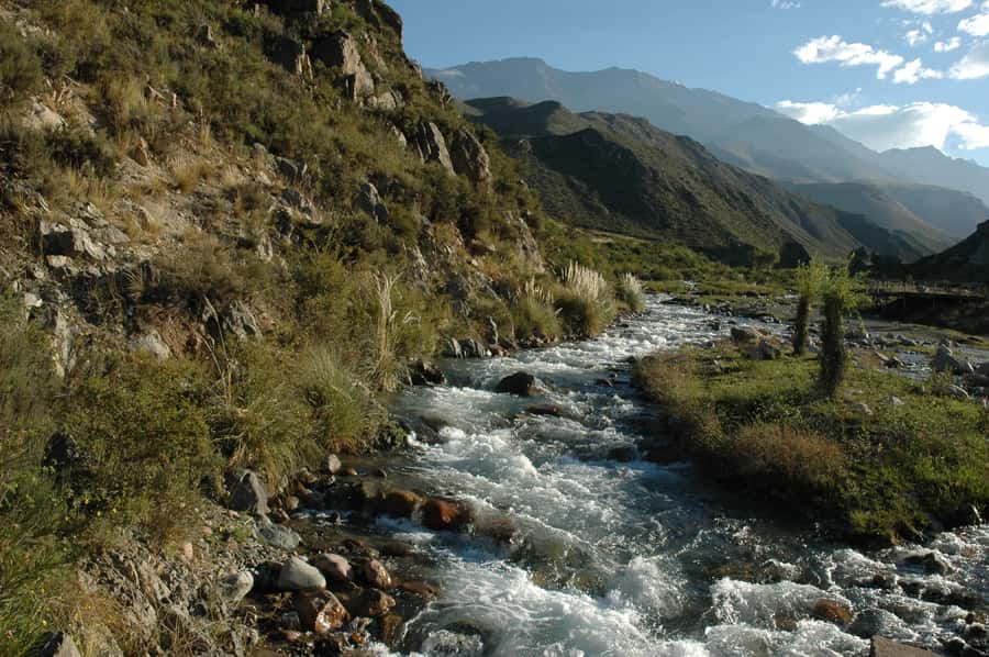 Half Day Rafting Mendoza River - The 6-hour flow from Mendoza city to Potrerillos base