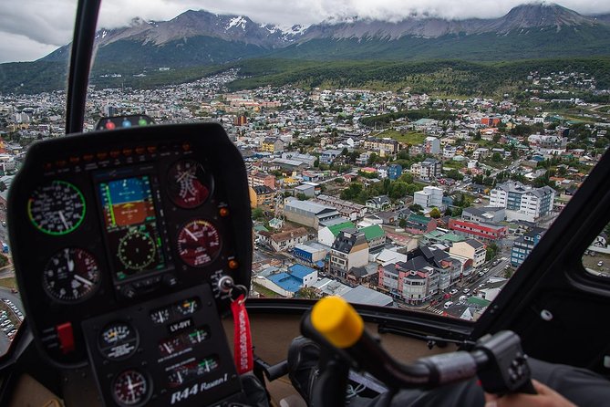 Helicopter flight: Ushuaia from the air - A7 - Ushuaia From Above: Why a 7-Minute Flight Feels Like More