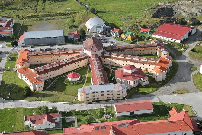 Helicopter flight: Ushuaia from the air - A7 - A Quick Reality Check on Price, Time, and What You’re Buying